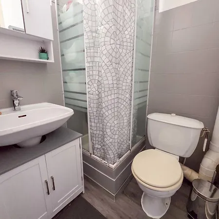 Mezzanine Au Calme - 4 Pers. - Fr-1-880-43 דירה *